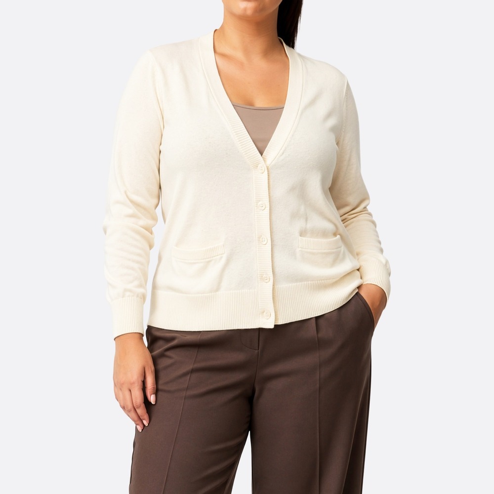 Torrid Ivory Cream Cardigan 00 fits M/L Petite V-Neck Button Front Pocket Knit